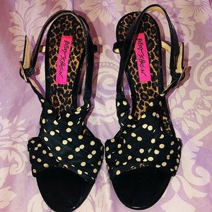 Betsey Johnson satin ruffle sling back heels